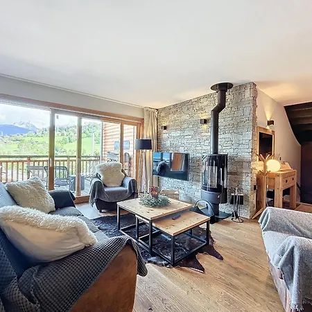 Chalet Demi-chalet De Luxe Avec Piscine Et Vue Mont Blanc - Fr-1-560-71 Combloux